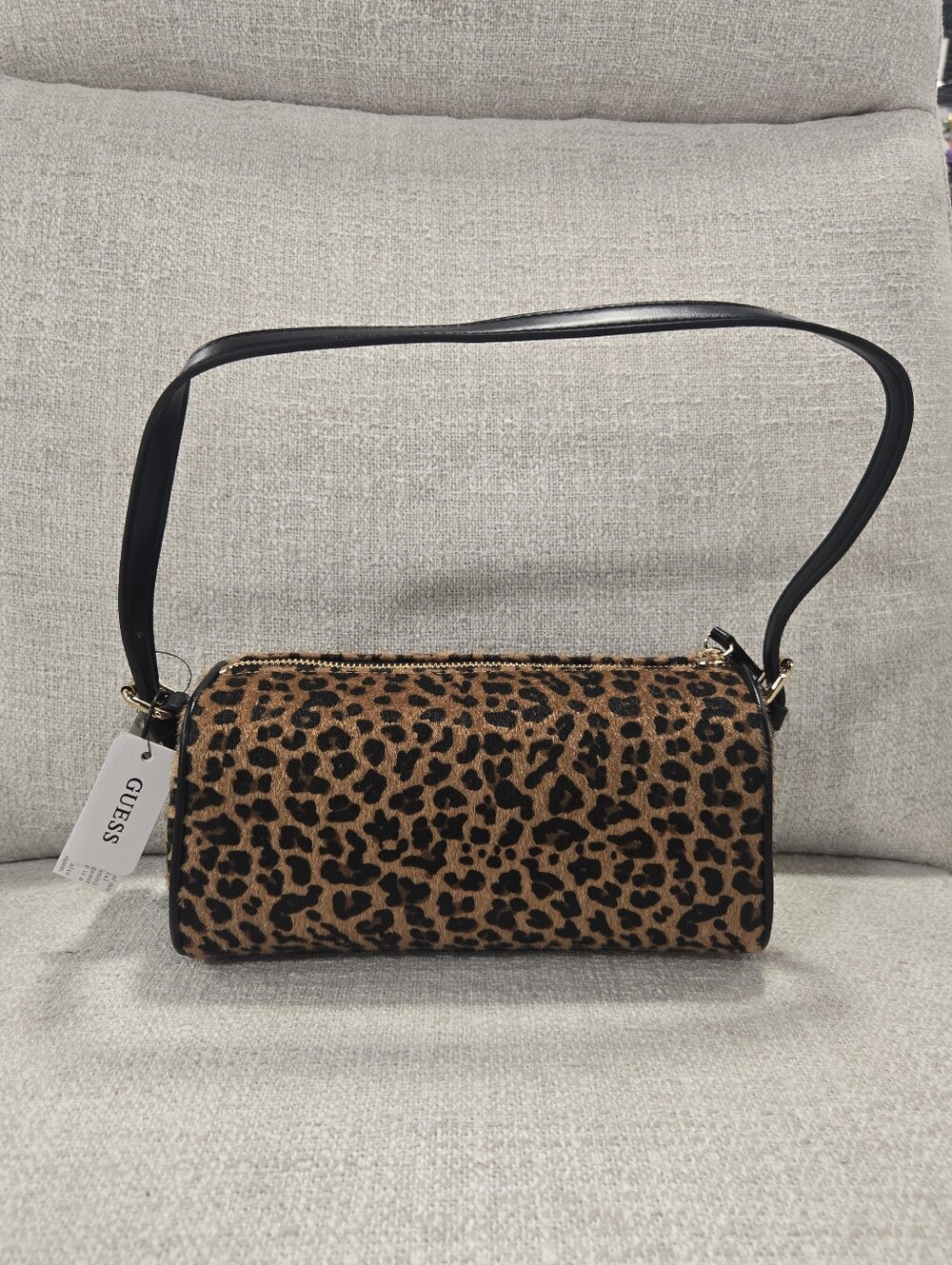 GUESS Leopard Print Shoulder Bag - Picture 2 of 4